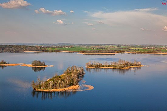 Rezerwat Polwysep i Wyspy na jeziorze Rydzowka. EU, Pl, Warm-Maz. Lotnicze.