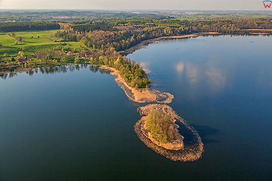 Rezerwat Polwysep i Wyspy na jeziorze Rydzowka. EU, Pl, Warm-Maz. Lotnicze.