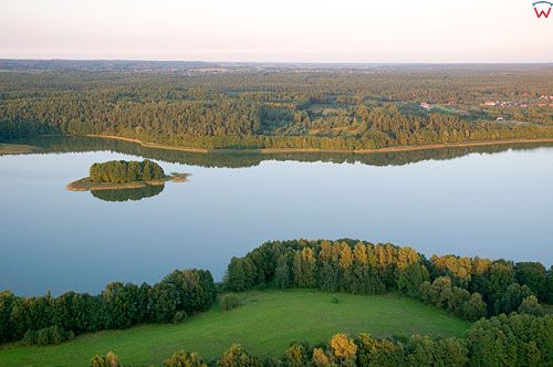 LOTNICZE. Polska, warm-maz. Jezioro Isag.