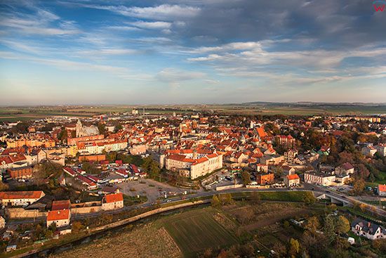 Jawor, panorama na miasto od strony NW. EU, Pl, Dolnoslaskie. Lotnicze.