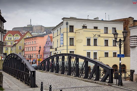 Klodzko, most nad Nysa na ulicy Grottgera. EU, PL, Dolnoslaskie.