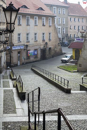 Klodzko, Stare Miasto - ulica Spadzista. EU, PL, Dolnoslaskie.