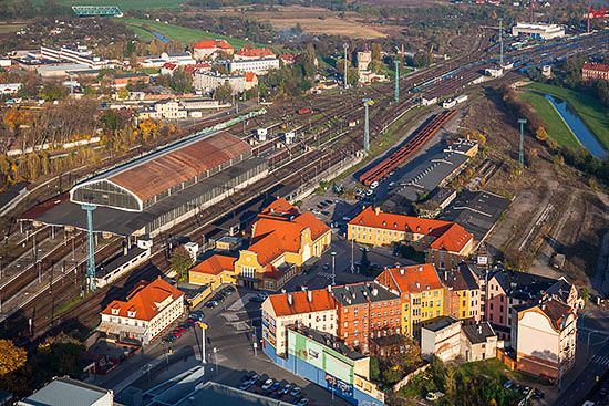 Legnica, Dworzec PKP. EU, PL, Dolnoslaskie. Lotnicze.