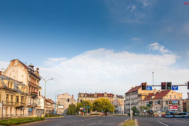 Legnica, panorama w kierunku Placu Wolnosci przez ulice Muzealna. EU, Pl, Dolnoslaskie.