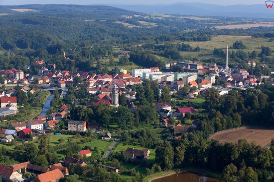 Lesna, panorama na miasto. EU, Pl, Dolnoslaskie. Lotnicze.