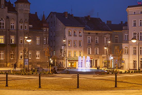 Walbrzych, Plac Magistracki w wieczorowej scenerii. EU, Pl, Dolnoslaskie.