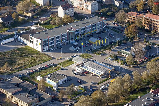 Walbrzych, kompleks handlowy. EU, Pl, Dolnoslaskie. Lotnicze.