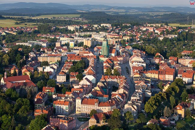 Zlotoryja, panorama miasta od strony NE. EU, PL, Dolnoslaskie. Lotnicze.