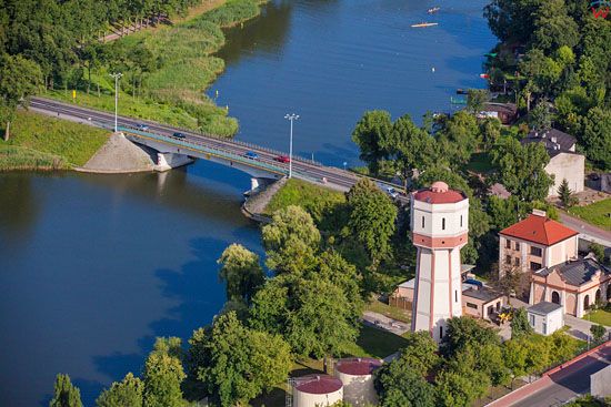 Kruszwica. Most nad jeziorem Goplo. EU, Pl, Kujawsko-Pomorskie. LOTNICZE.
