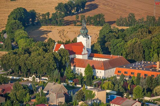 Markowice. Kosciol Pw. Nawiedzenia Maryii Panny. EU, Pl, Kujawsko-Pomorskie. LOTNICZE.