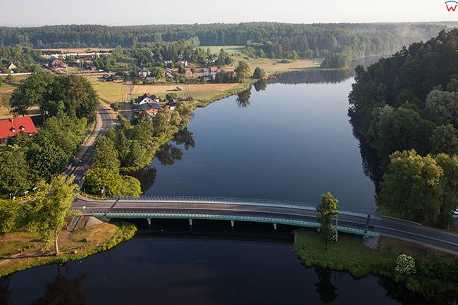 Tlen, most na jeziorze Zurskim. EU, PL, Kujawsko-Pomorskie.