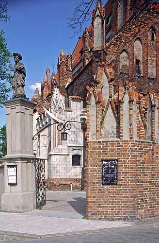 Brama Kościelna w Toruniu