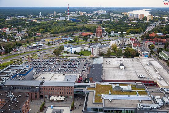 Wloclawek, panorama przez Centrum Handlowe na ulice Okrzei. EU. Pl, Kuj-Pom. Lotnicze.