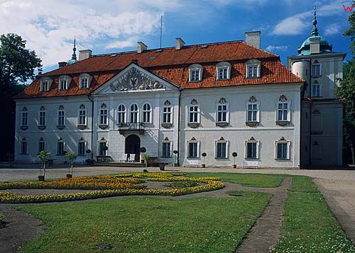 Pałac w Nieborowie 040353d polska europa fot. Wojciech Wójcik