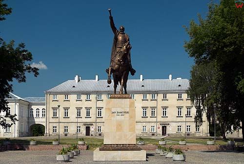 Pomnik Jana Zamojskiego w Zamościu