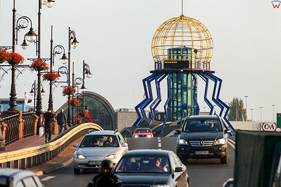 Gorzow Wielkopolski, Most Staromiejski z Pajaczkiem na rondzie sw. Jerzego. EU, PL, Lubuskie.