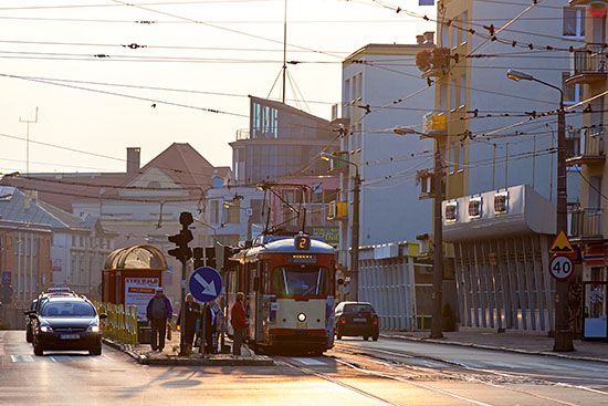 Gorzow Wielkopolski, tramwaj na ulicy Sikorskiego. EU, PL, Lubuskie.