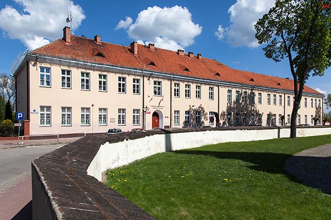 Pultusk, budynek Gimnazjum nr 1. EU, Pl, Mazowieckie.