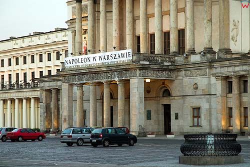 Teatr Wielki i Opera Narodowa w Warszawie.