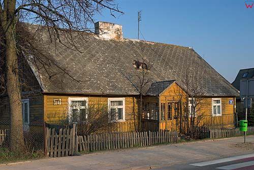 _W060214 drewniany dom przy ul. Kościuszki w Suwałkach