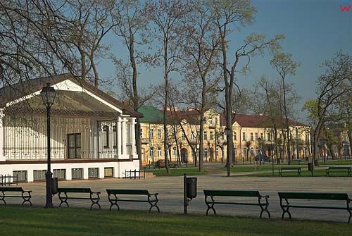 _W060244 park w centrum Suwałk