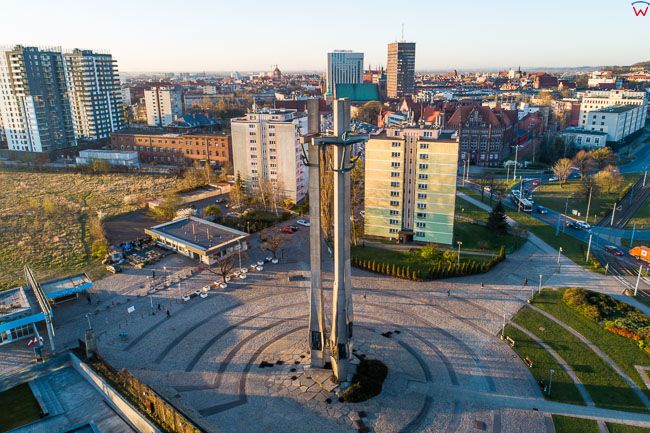 Gdansk, panorama miasta z lotu ptaka-Pomik Stoczniowcow. EU. PL,Pomorskie. Lotnicze.