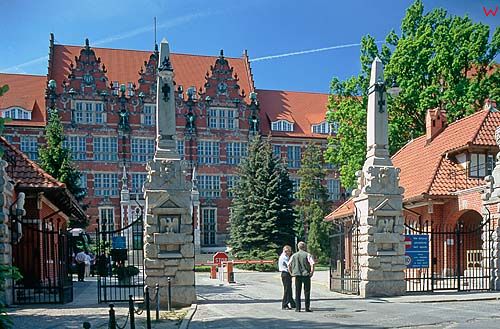 Gdańsk, budynek Politechniki Gdańskiej