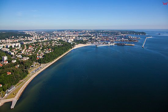 Gdynia, Bulwar Nadmorski. EU, PL, Pomorskie. Lotnicze.