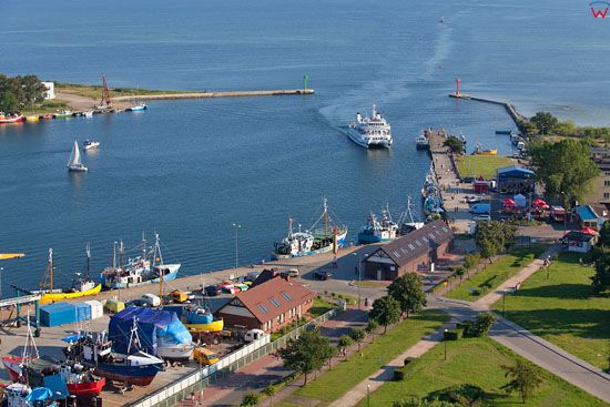 Port w Jastarni. EU, Pl, Pomorskie. LOTNICZE.