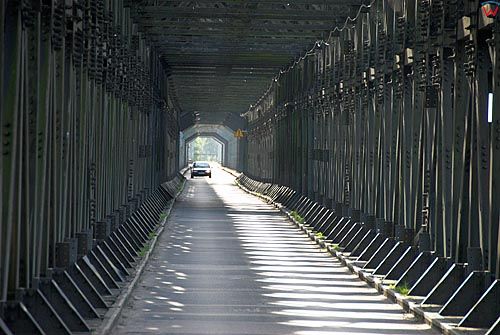 Pomorskie, Tczew. Zabytkowy most drogowy przez Wisle.