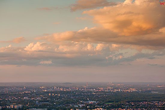 Katowice, panorama na miasto od strony S. EU, Slaskie. Lotnicze.