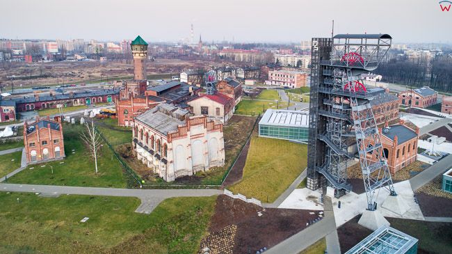 Katowice, Nowe Muzeum Slaskie na terenie dawnej kopalni. EU, Pl, slaskie. Lotnicze.