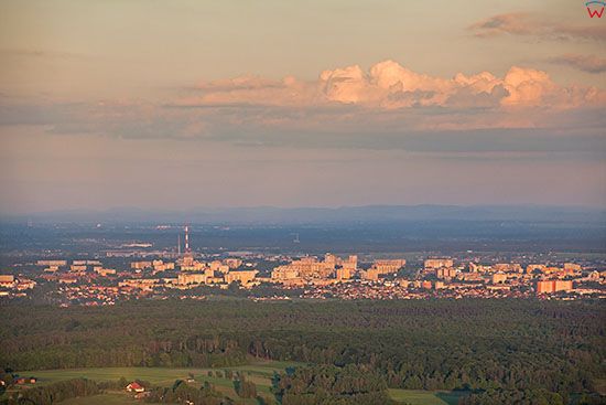 Tychy, panorama od strony W - Mikolowa. EU, Slaskie. Lotnicze.