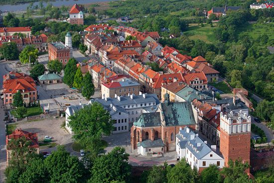 Sandomierz - Panorama na stare miasto. EU, Pl, Swietokrzyskie. LOTNICZE.