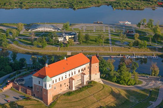 Sandomierz - zamek. EU, Pl, Swietokrzyskie. LOTNICZE.