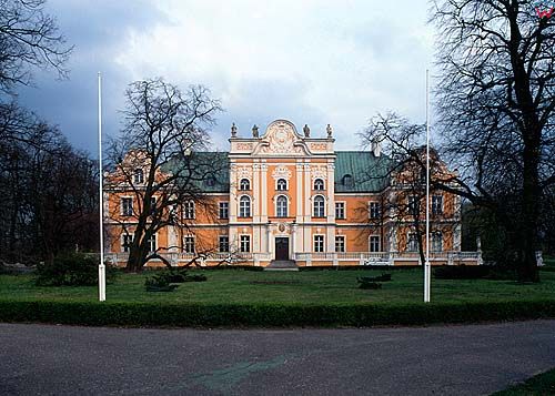 Pałac w Czempiniu d040024 fot. Wojciech Wójcik