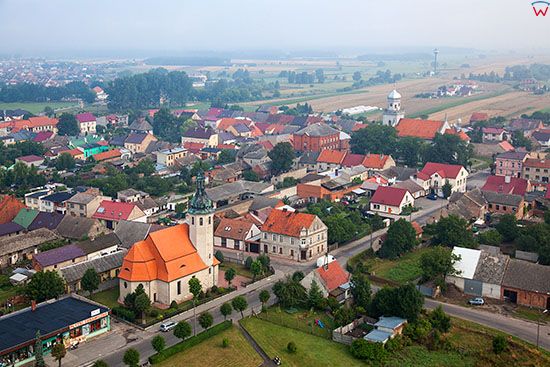 Sulmierzyce, panorama na miejscowosc od strony SE. EU, Pl, Wielkopolskie. Lotnicze.