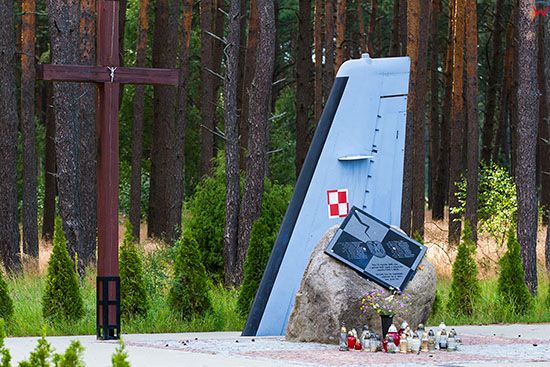 Miroslawiec, Pomnik ofiar katastrofy samolotu CASA  C-295 M z dnia 28.01.2008. EU, Pl, Zachodniopomorskie.