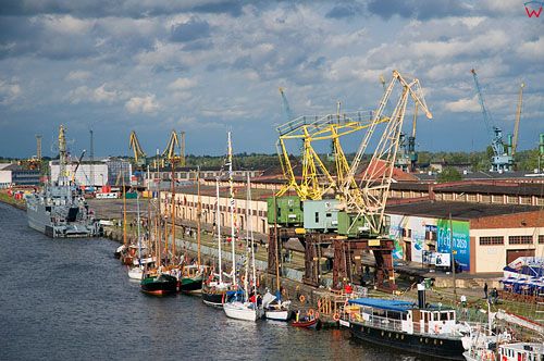 Zachodniopomorskie, Szczecin, nabrzeze portowe.
