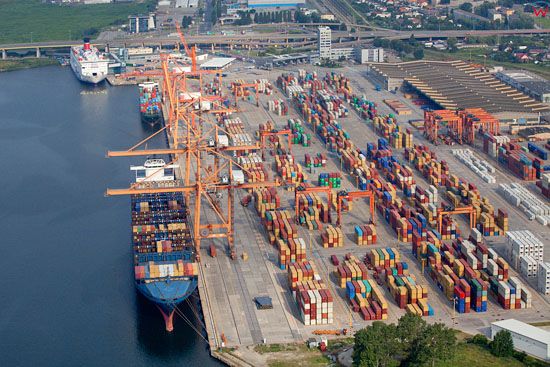 Port Gdynia. Gdynia Container Terminal (GCT). EU, Pl, pomorskie. Lotnicze.
