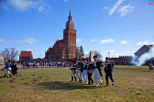 Pokaz historyczny Sepopol 1807-2012. Epizod z Wojen Napoleonskich. 205 rocznica walk stoczonych przez wojska pruskie i francuskie pod Sepopolem (Schippenbeil) i Satocznem zima 1807 r. Wojewodztwo warm-maz.