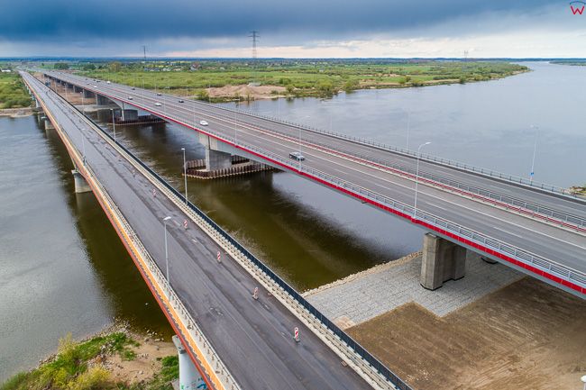 Kiezmark, most na Wisle w Kiezmarku. EU. PL,Pomorskie. Lotnicze.