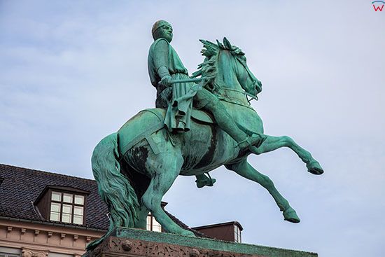 Kopenhaga (Dania). Equestrian Statue of Bishop Absalon na HĂ¸jbro Plads