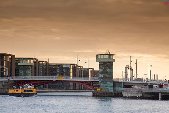 Kopenhaga (Dania). Panorama z Havnepromenade na Knippel Bridge