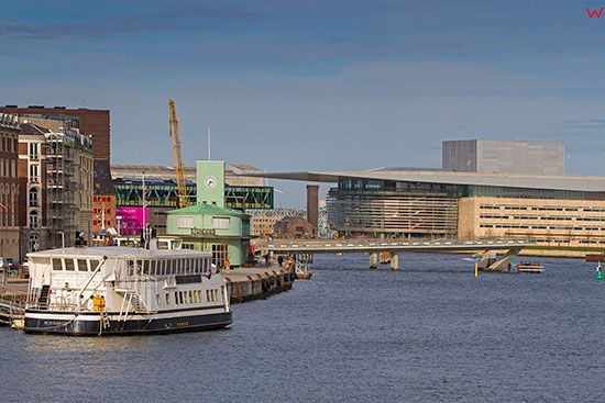 Kopenhaga (Dania). Statki wycieczkowe przy Havnegade
