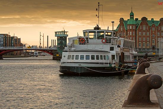 Kopenhaga (Dania). Knippel Bridge widoczny od strony Havnegade