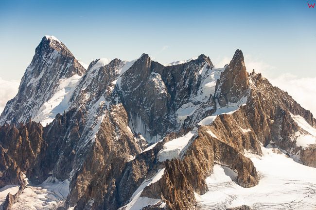 Aiguille du Midi 3842 m n.p.m. - Alpy (Francja) 09.09.2015 r. widok ze szczytu w kierunku Aiguille du Plan i Aiguille du Grepon.