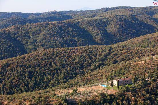 Apeniny Srodkowe w okolicy Verniana. EU, Italia, Toskania/Arezzo. LOTNICZE.