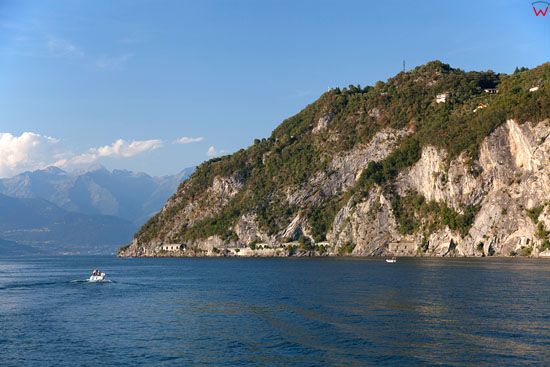 Jezioro Como w okolicy Varenny. EU, Italia, Lombardia/Como.