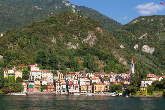 Varenna, polozona nad jeziorem Como. EU, Italia, Lombardia/Como.